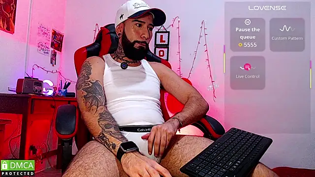 Snapshot of Diilanhott chatting on February 2026 05:30:01 PM Diilanhott online show from February 2026 05:30:01 PM