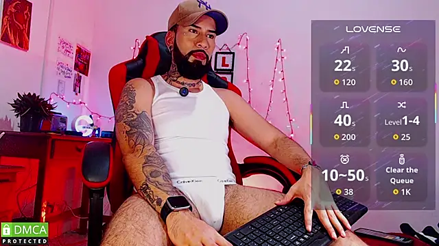 Snapshot of Diilanhott chatting on February 2026 12:32:01 AM Diilanhott online show from February 2026 12:32:01 AM