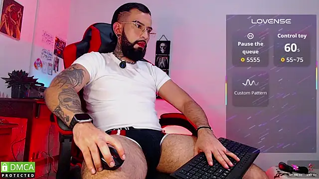 Diilanhott online show from March 2026 12:26:01 AM