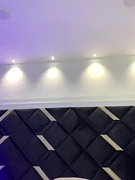 Alexa Handler online show from June 2026 08:32:02 PM