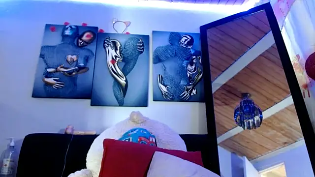 Maidi  online show from March 2025 03:14:02 PM