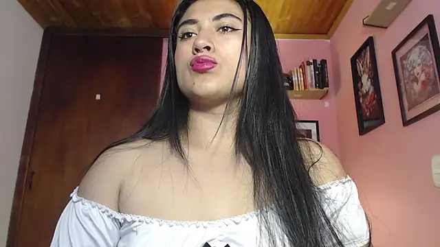 bunnyemilyrose36 online show from February 2025 06:26:01 PM