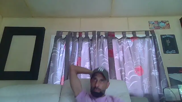 Snapshot of arrow13680 chatting on May 2026 01:50:01 PM arrow13680 online show from May 2026 01:50:01 PM
