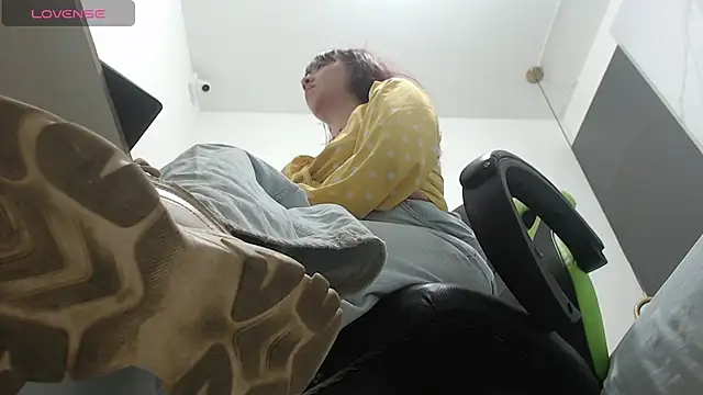 alma fenix online show from March 2025 12:04:02 PM