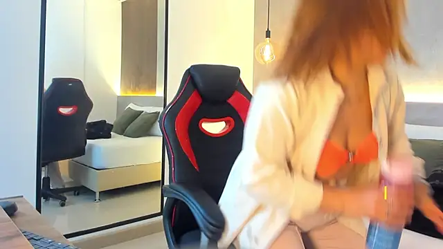 alma fenix online show from November 2025 12:27:02 PM