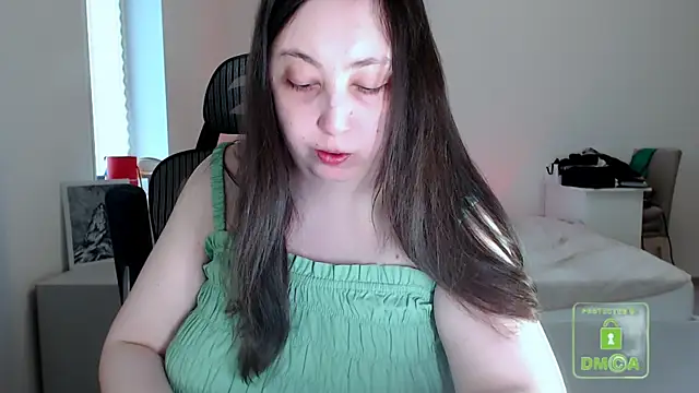 Snapshot of cute_and_hot chatting on April 2026 02:03:02 PM cute and hot online show from April 2026 02:03:02 PM