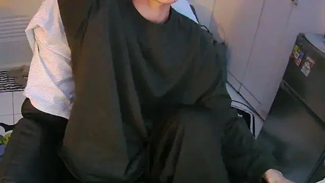 Ray175oo online show from March 2026 05:52:01 PM