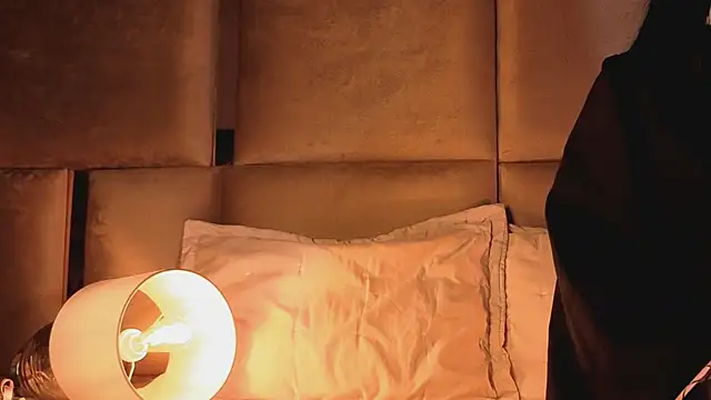 angelinepossy online show from November 2025 09:26:02 PM