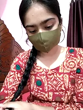 Arisha- online show from October 2025 08:58:01 PM