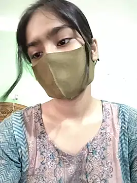 Snapshot of Arisha- chatting on May 2026 05:25:02 AM Arisha- online show from May 2026 05:25:02 AM