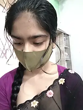 Snapshot of Arisha- chatting on July 2026 06:33:02 AM Arisha- online show from July 2026 06:33:02 AM