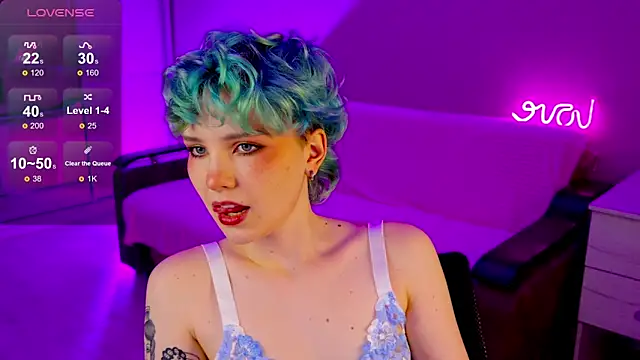 Snapshot of School_Love chatting on December 2024 07:25:02 PM School Love online show from December 2024 07:25:02 PM