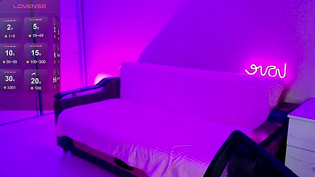 Snapshot of School_Love chatting on December 2024 07:19:02 PM School Love online show from December 2024 07:19:02 PM