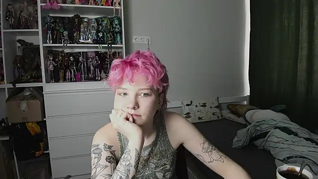 School Love online show from March 2026 07:13:01 AM