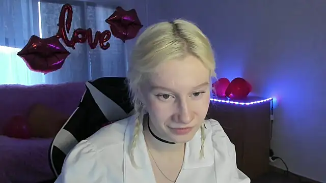 EnigmaSee online show from February 2026 01:35:02 AM