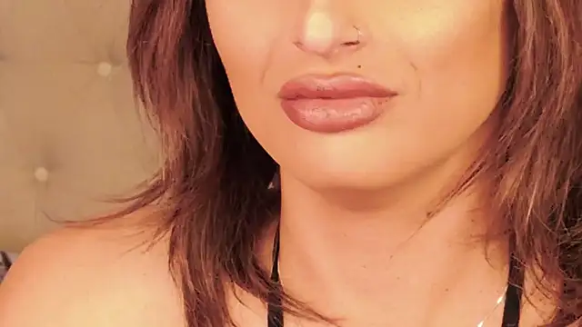 xprettysmilex online show from January 2025 08:22:02 PM