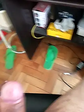 Snapshot of lobomisterioso13 chatting on December 2024 02:17:02 PM lobomisterioso13 online show from December 2024 02:17:02 PM