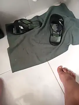 Snapshot of lobomisterioso13 chatting on February 2026 07:52:02 PM lobomisterioso13 online show from February 2026 07:52:02 PM