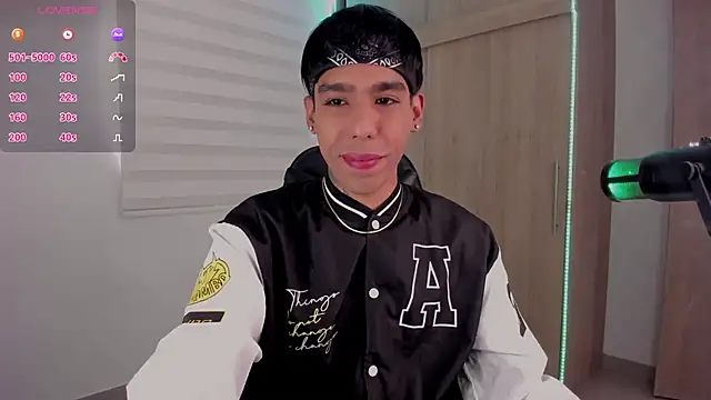 aldrinwhite online show from January 2025 02:19:01 PM