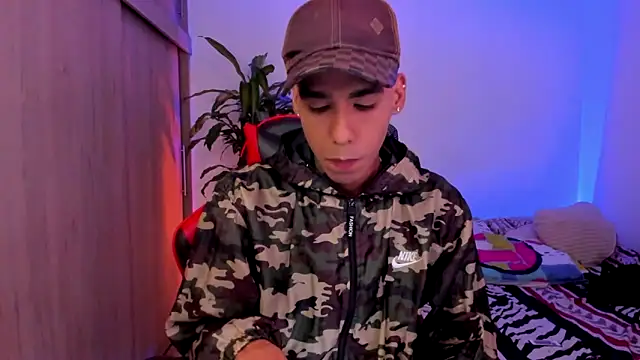 aldrinwhite online show from April 2026 12:52:01 AM