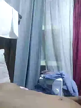 Snapshot of Frankie0880 chatting on March 2025 05:21:02 AM Frankie0880 online show from March 2025 05:21:02 AM