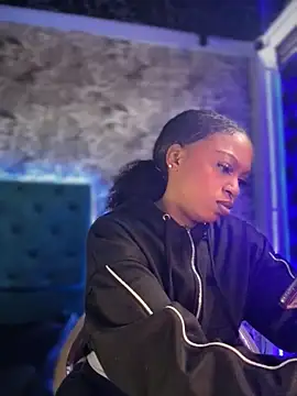 Melany Williams online show from November 2025 12:49:01 PM