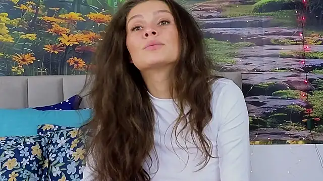 MadameDeFeu online show from January 2025 08:24:01 AM