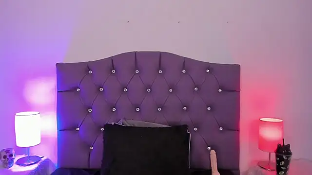 Nyx nayla online show from January 2025 09:52:02 AM