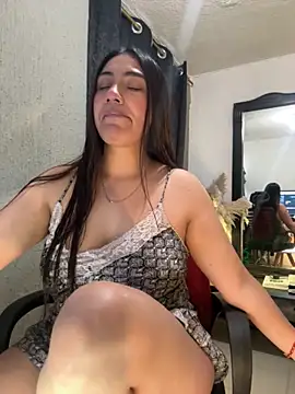 emmily d online show from October 2025 08:51:02 PM