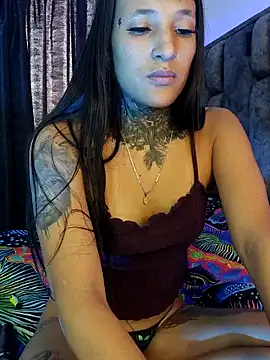 Snapshot of Nicole420squirt chatting on December 2024 03:33:01 PM Nicole420squirt online show from December 2024 03:33:01 PM