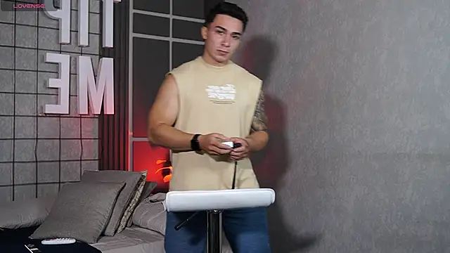 Ryan Hunt online show from October 2025 02:50:02 AM