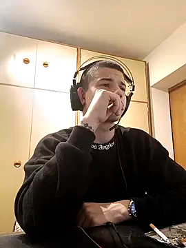 Snapshot of BigDickEnrg7195 chatting on February 2025 01:25:02 AM BigDickEnrg7195 online show from February 2025 01:25:02 AM