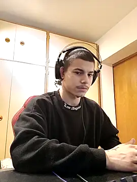 Snapshot of BigDickEnrg7195 chatting on February 2025 10:26:02 PM BigDickEnrg7195 online show from February 2025 10:26:02 PM