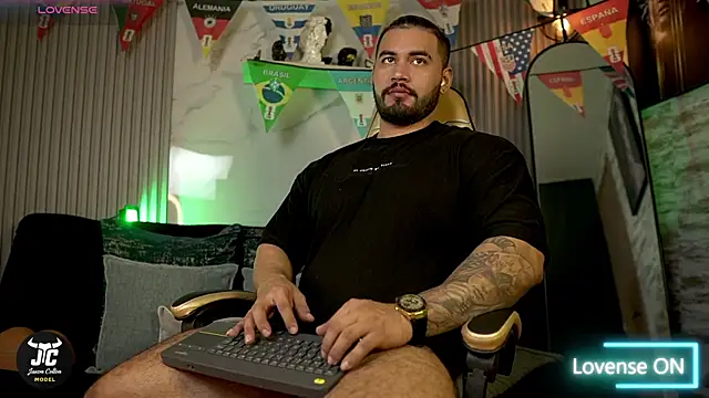 Snapshot of jaxon_colton chatting on July 2026 12:50:02 AM jaxon colton online show from July 2026 12:50:02 AM