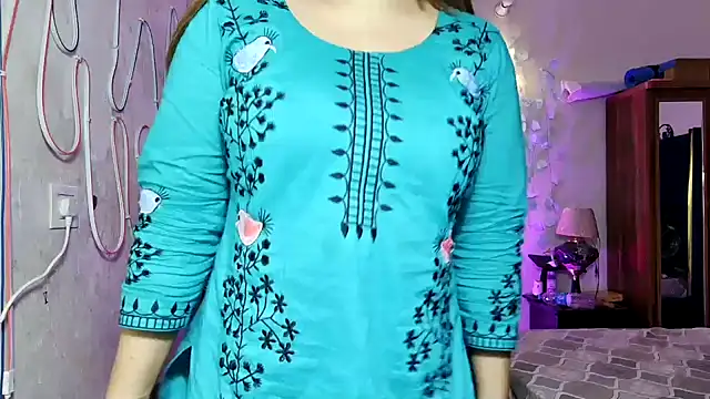 Hoty-Shivangi online show from July 2026 09:49:01 AM