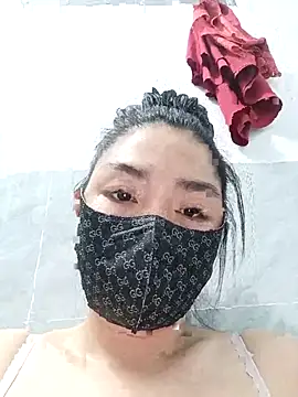 girldam95 online show from December 2025 12:36:01 PM