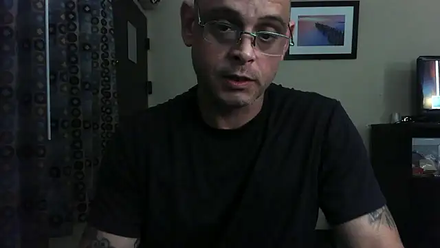 Snapshot of Buffshagswell chatting on May 2026 11:25:02 PM Buffshagswell online show from May 2026 11:25:02 PM