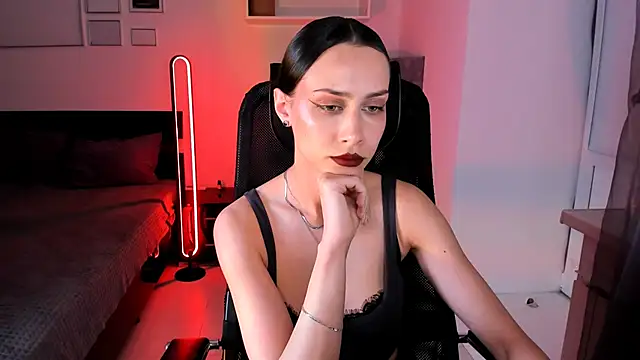 unaericaabistrong online show from April 2026 05:18:01 PM