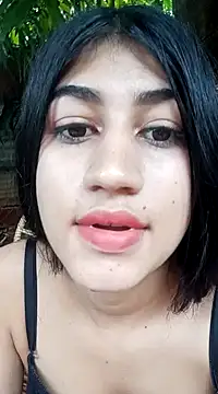 Snapshot of Julix_A chatting on December 2024 09:39:01 PM Julix A online show from December 2024 09:39:01 PM