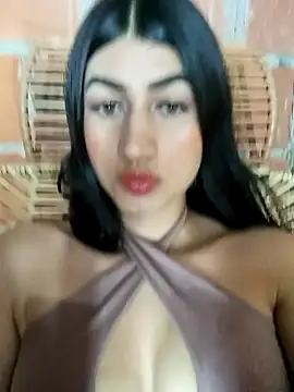 Snapshot of Julix_A chatting on February 2025 06:13:02 AM Julix A online show from February 2025 06:13:02 AM