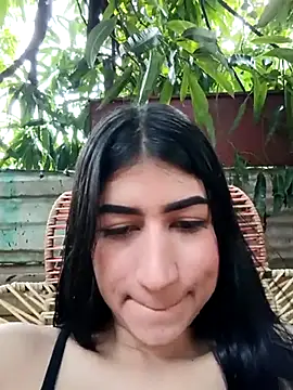 Snapshot of Julix_A chatting on March 2025 07:45:02 PM Julix A online show from March 2025 07:45:02 PM