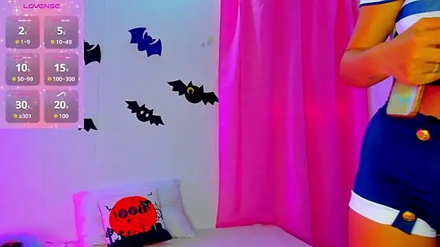 Snapshot of Natasha_by chatting on October 2025 01:58:01 PM Natasha by online show from October 2025 01:58:01 PM