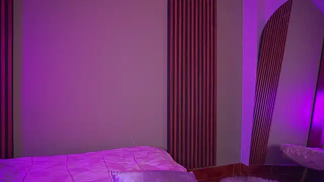 Natasha by online show from February 2026 03:53:02 PM