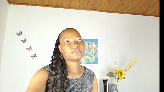 Snapshot of Madison__12 chatting on January 2025 09:20:01 PM Madison  12 online show from January 2025 09:20:01 PM