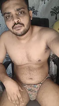 Snapshot of Mr_Handsome_hunk chatting on November 2025 05:56:02 PM Mr Handsome hunk online show from November 2025 05:56:02 PM
