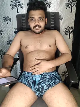 Snapshot of Mr_Handsome_hunk chatting on November 2025 06:12:01 PM Mr Handsome hunk online show from November 2025 06:12:01 PM