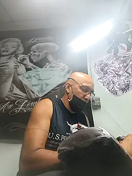 exmilitary online show from November 2025 12:22:01 AM