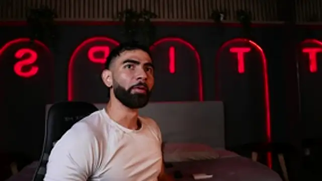 Austin bolt online show from November 2025 02:45:01 AM