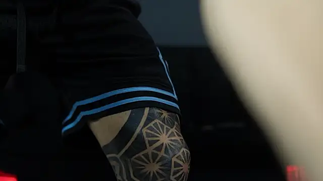 Austin bolt online show from November 2025 02:37:02 AM