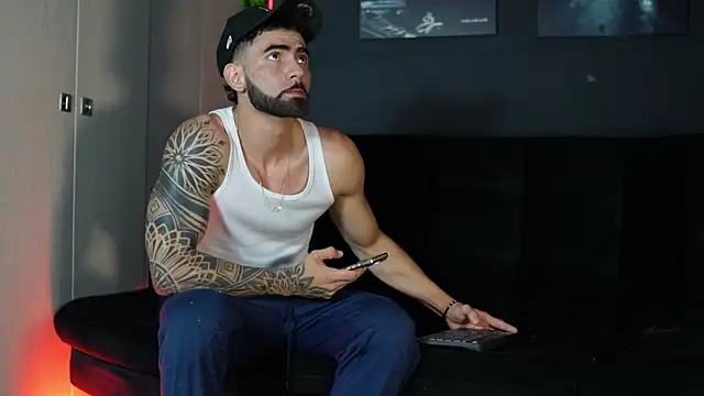 Austin bolt online show from January 2026 01:52:01 AM